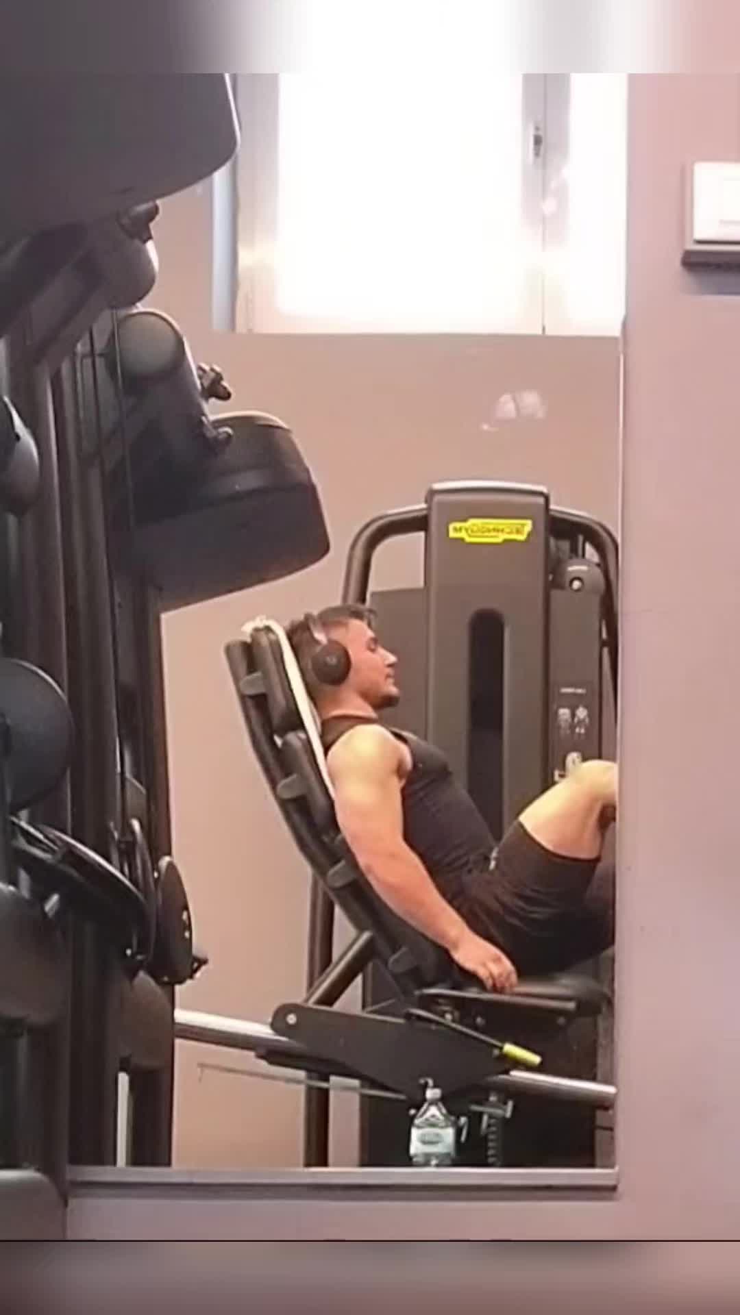 @VLADBULL💪🏼