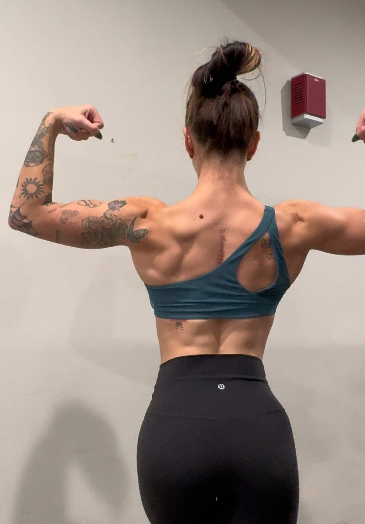 @thatcorporatebodybuilder