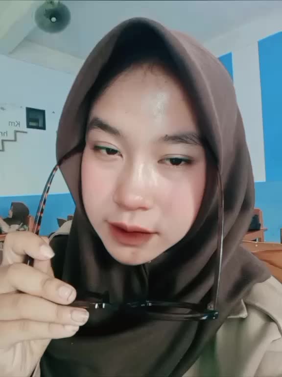 @J i a n n