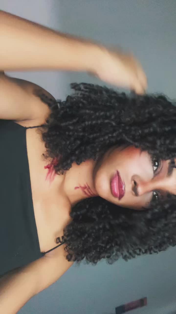 @Diaz