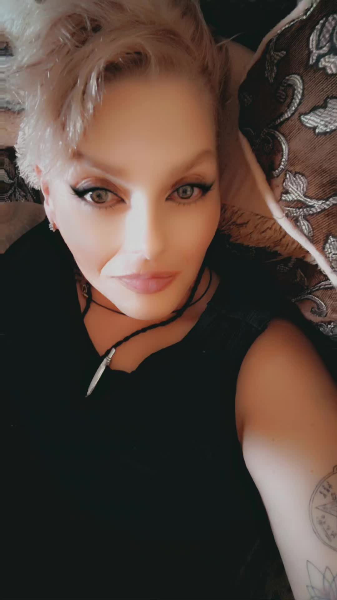@kitkat_kitty_mm_cece