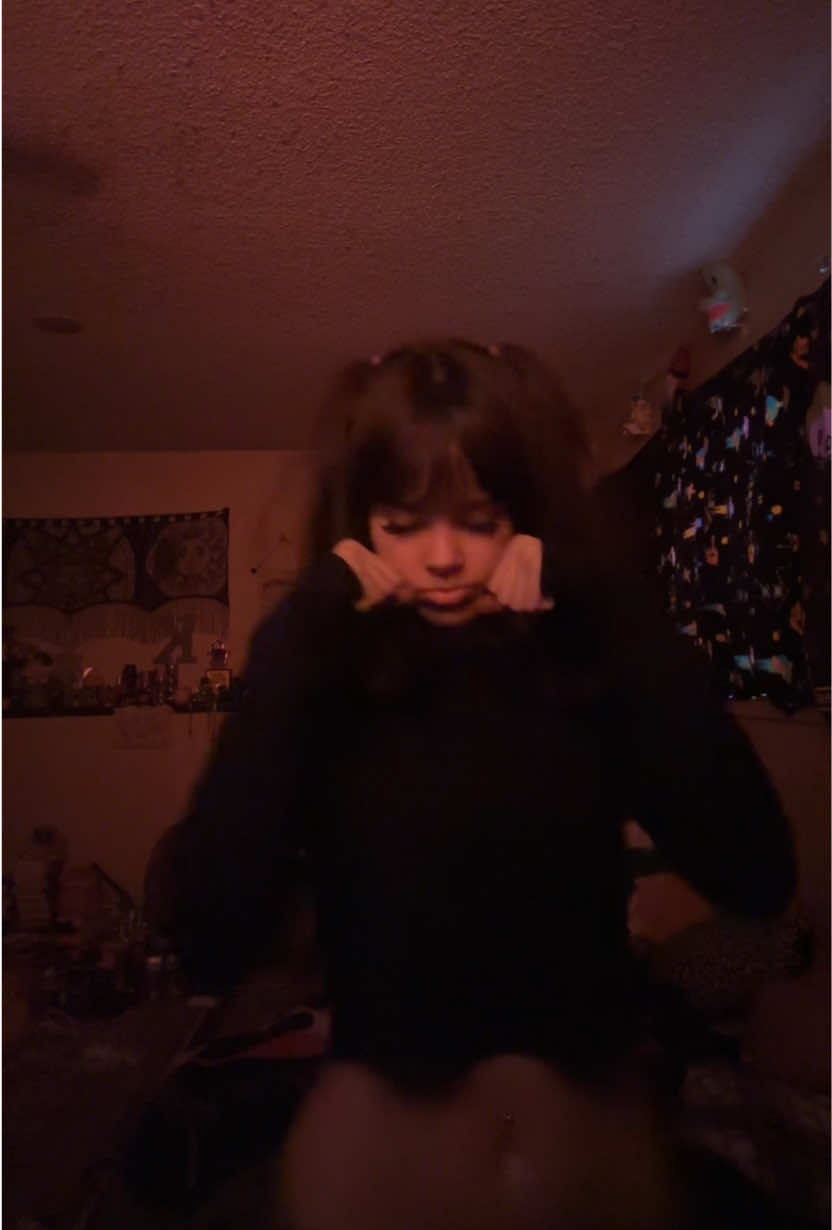 @Khloee🐈⬛