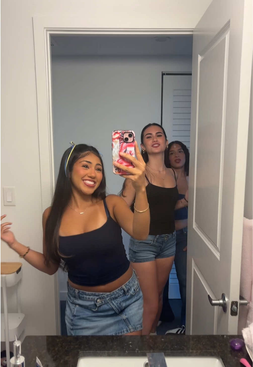 @lanigirl