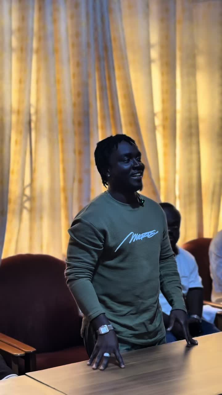 @KofiTaylorTv🇬🇭