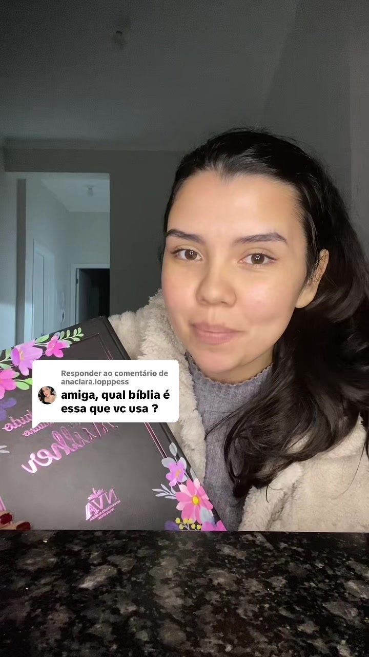 @taina_schmidt_