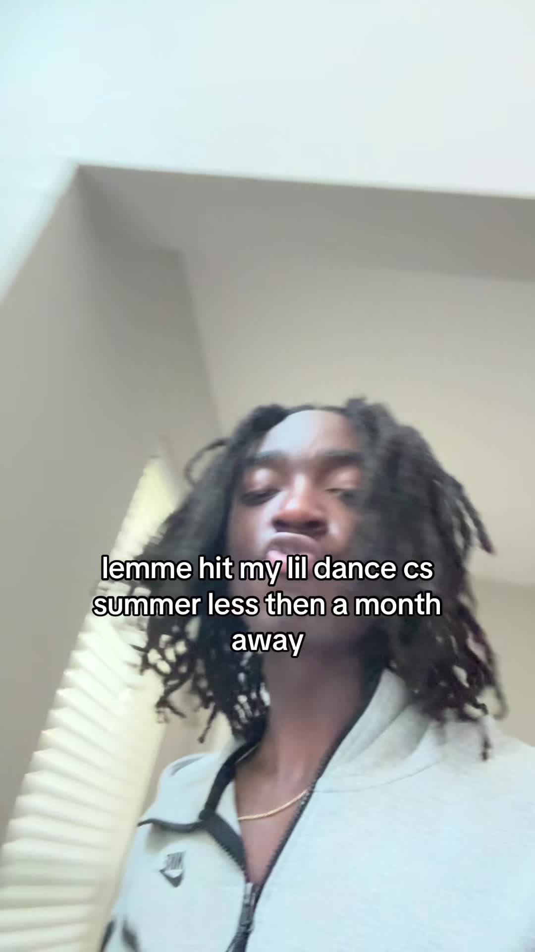 @Z A E