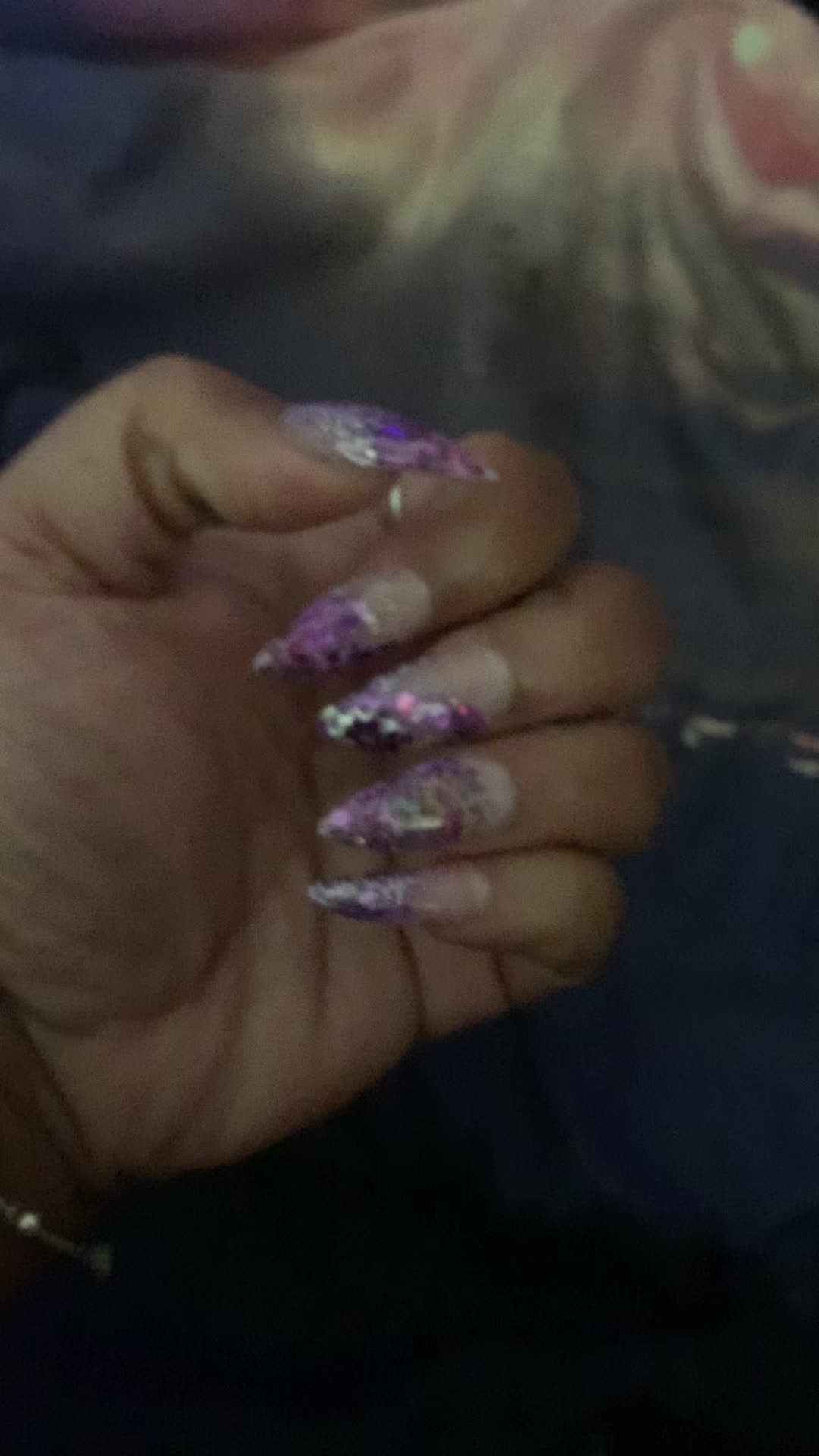 @JUICYYYTOYA
