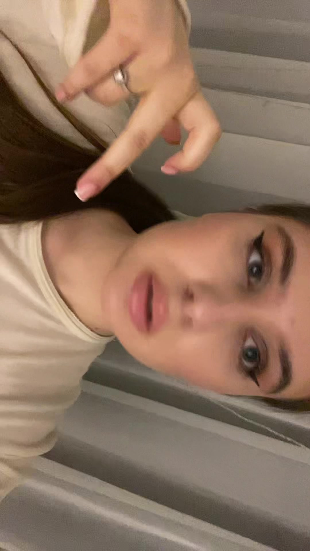 @Арина
