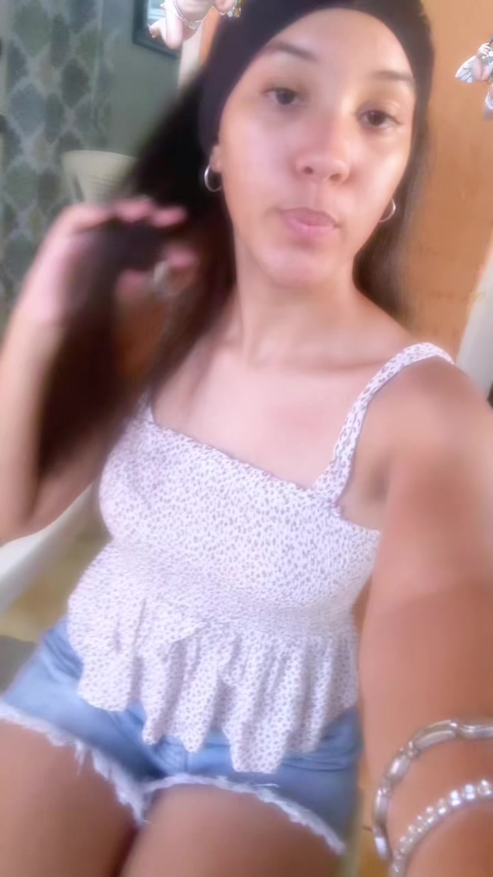 @Xoxo_daileni