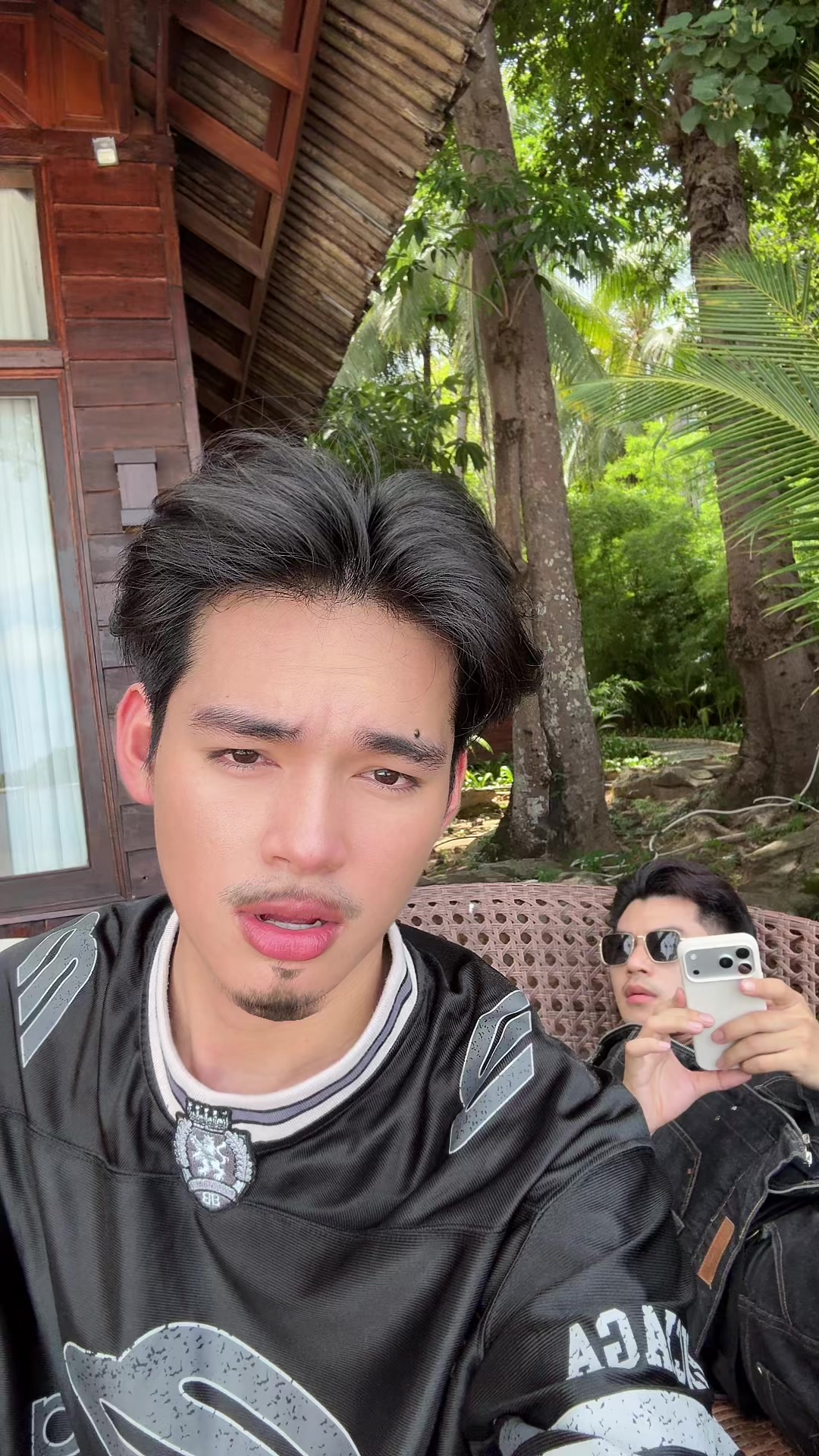 @Pov Sivfong