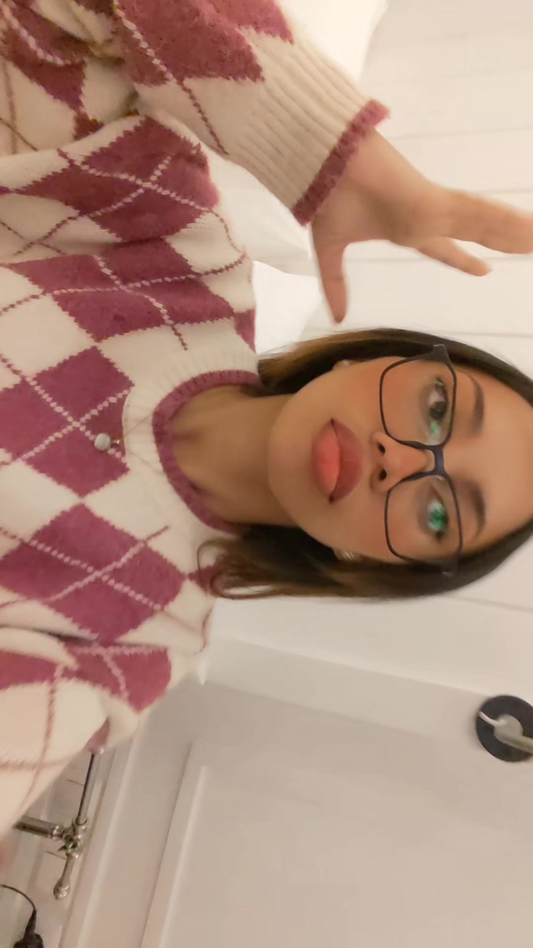 @Tiffanouu