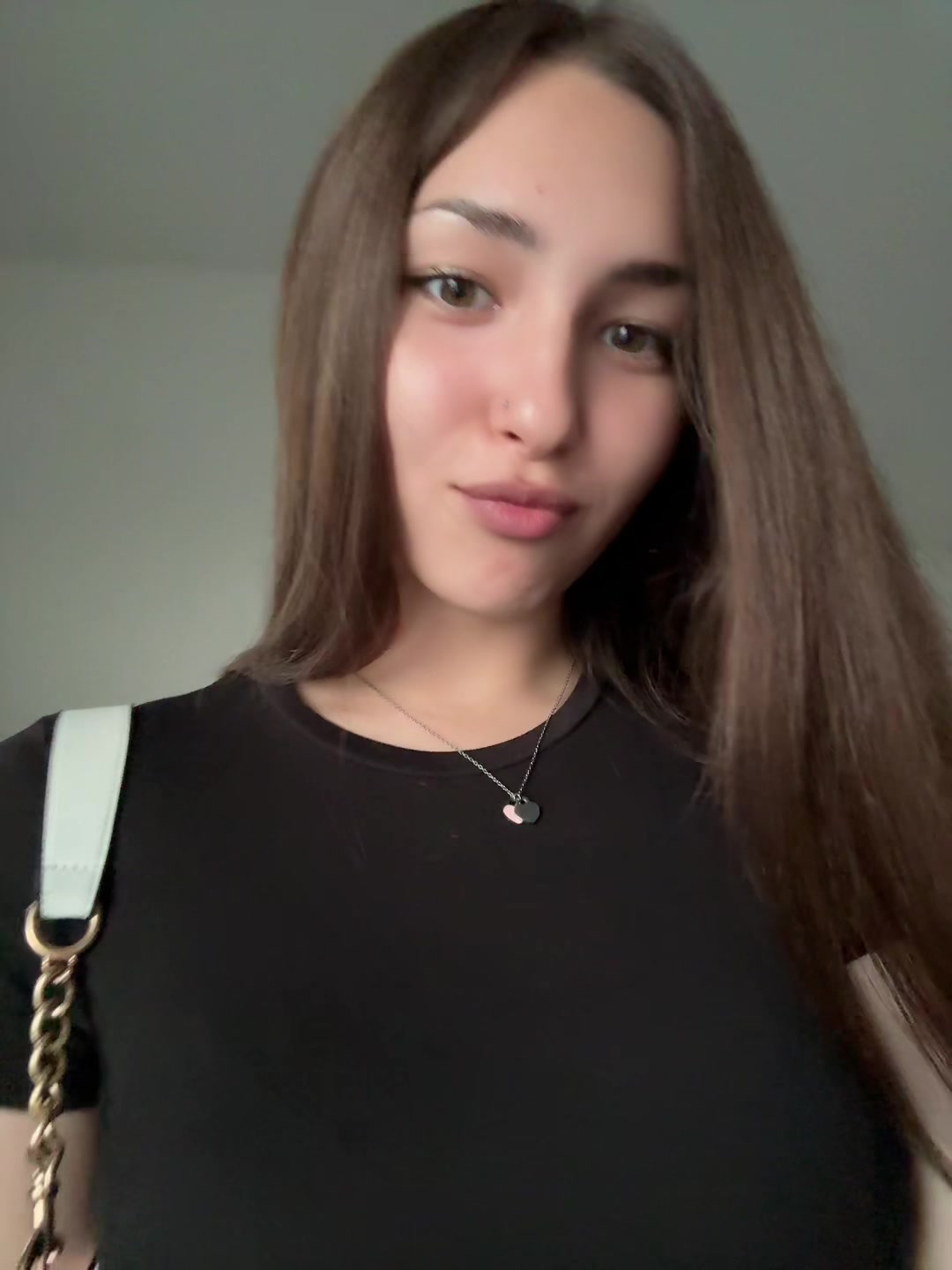 @user77070352332