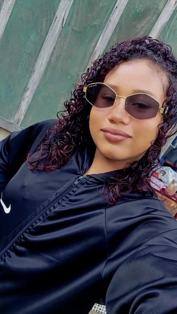 @Rafaellen Soares