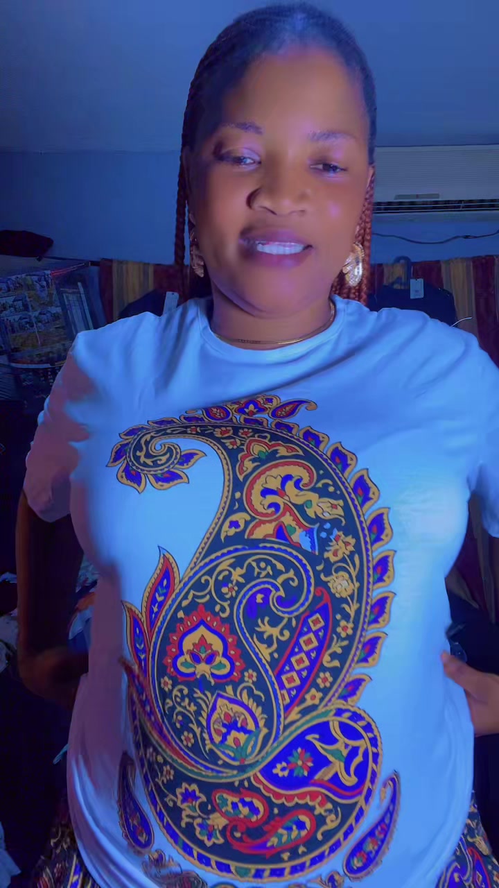 @AyoolaGold1
