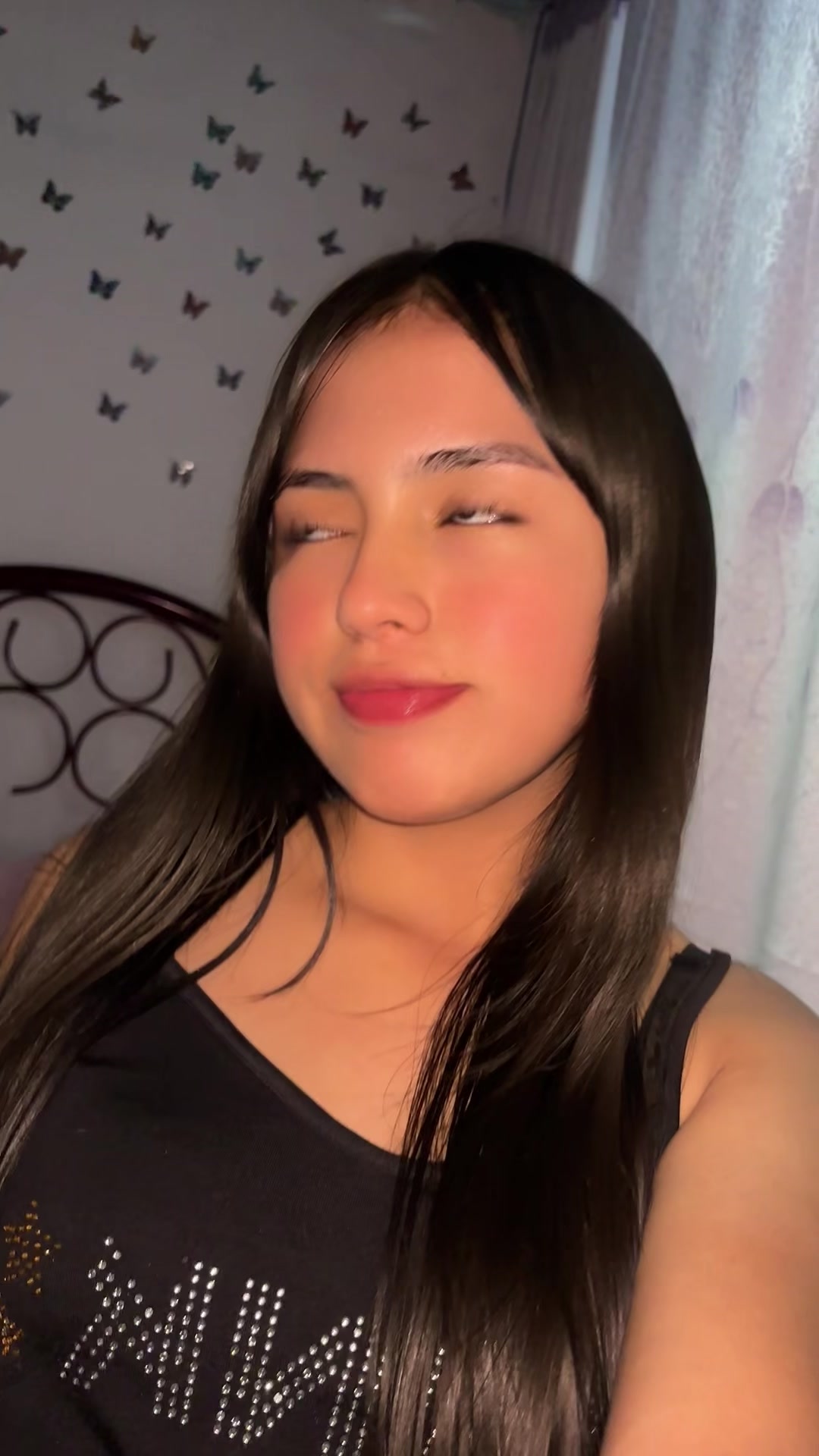 @𝐓𝐀𝐋𝐘🦋