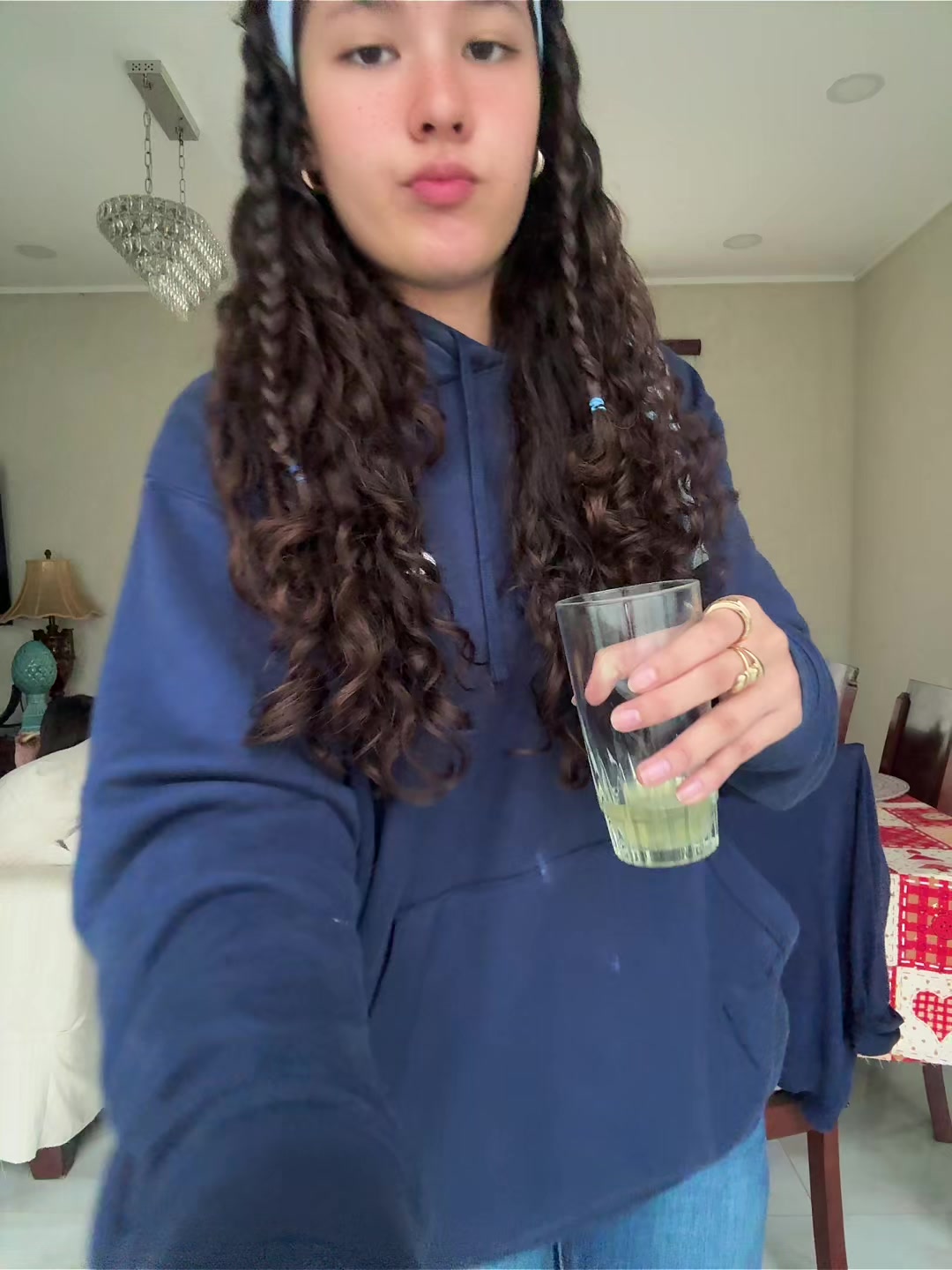 @Yulii
