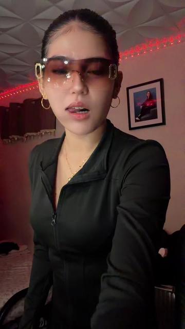 @️