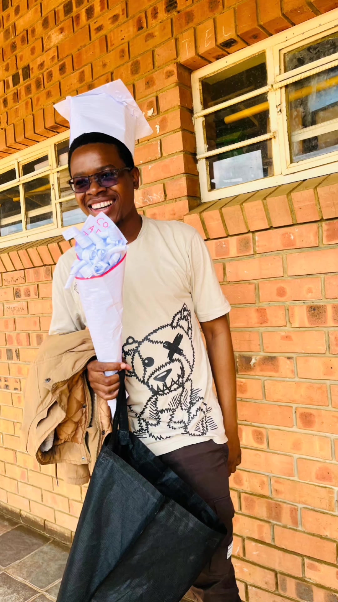@Rasikhanya Rolivhuwa