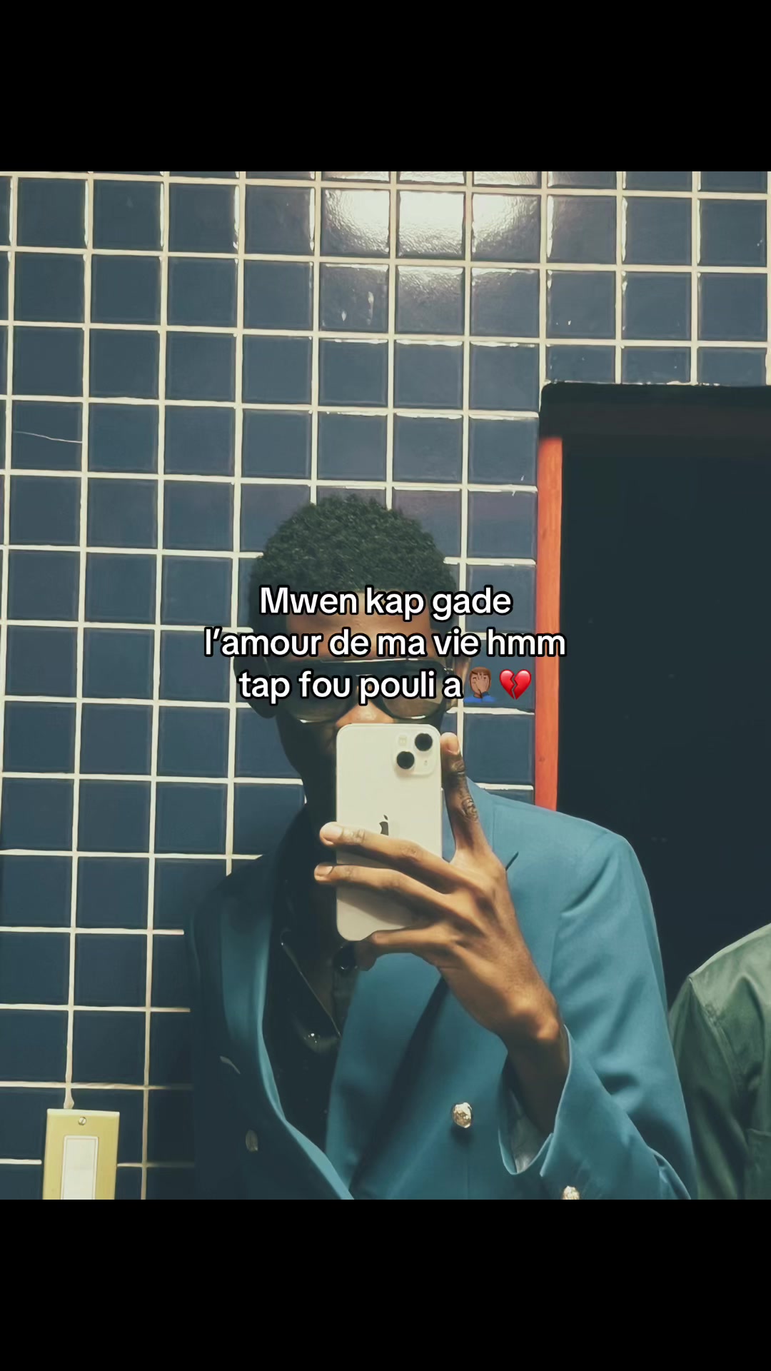 @.🕷️
