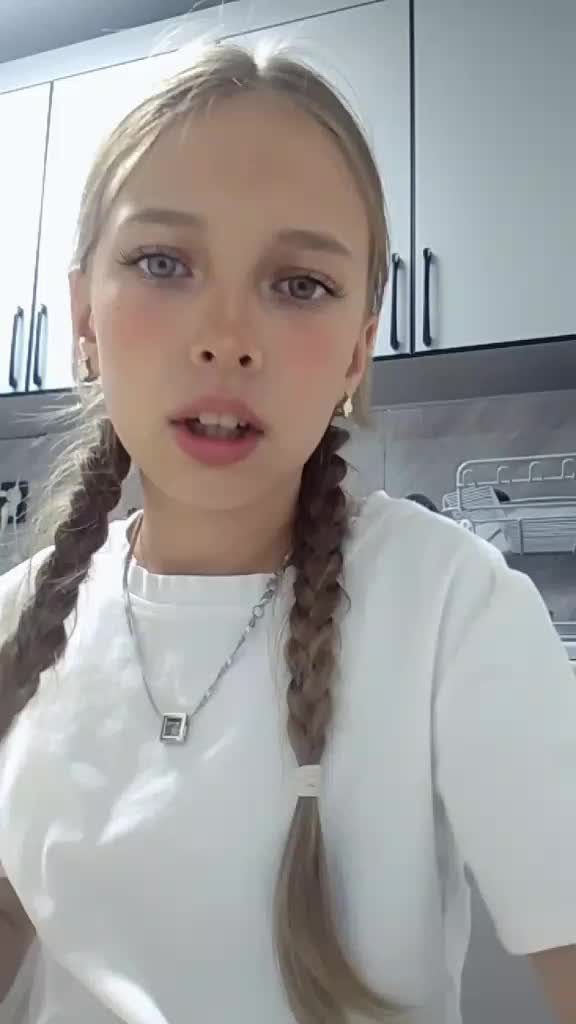 @лиза🥰