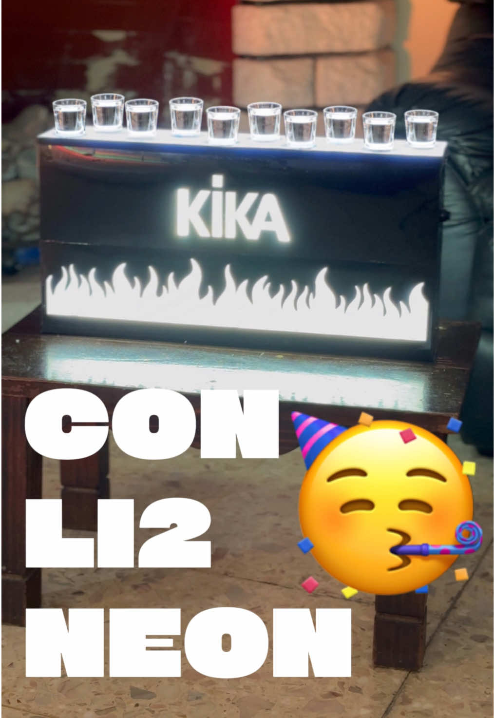 @li2neon