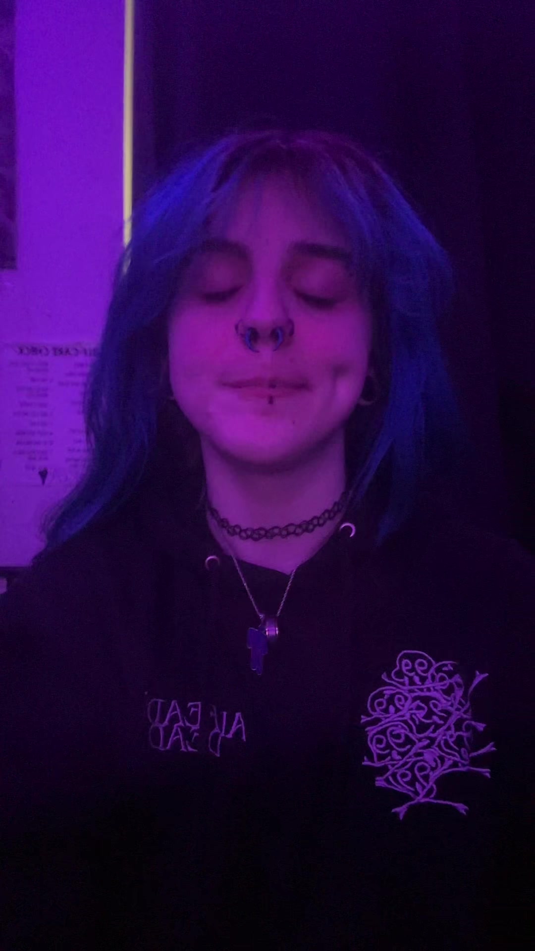 @Ez