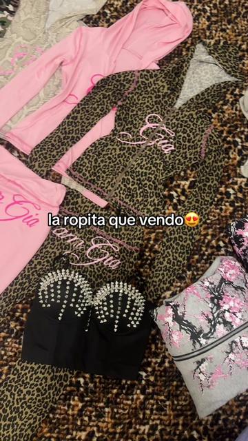 @rhinestonesonstuff
