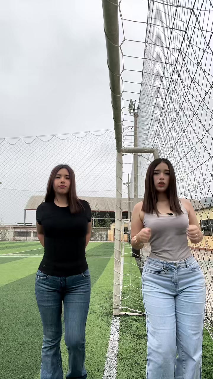 @Noem&iacute; 🐣