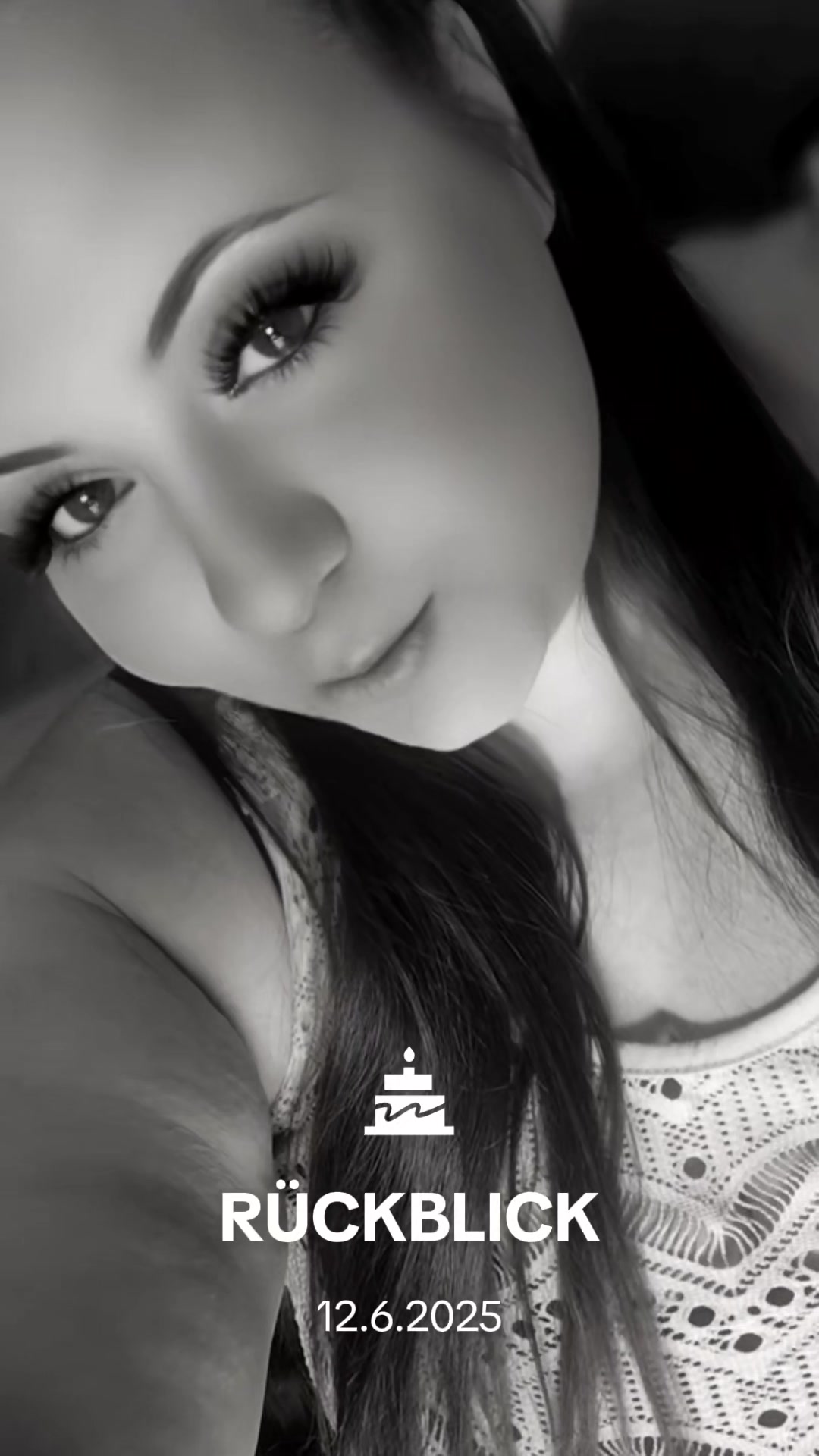 @bellaleiin