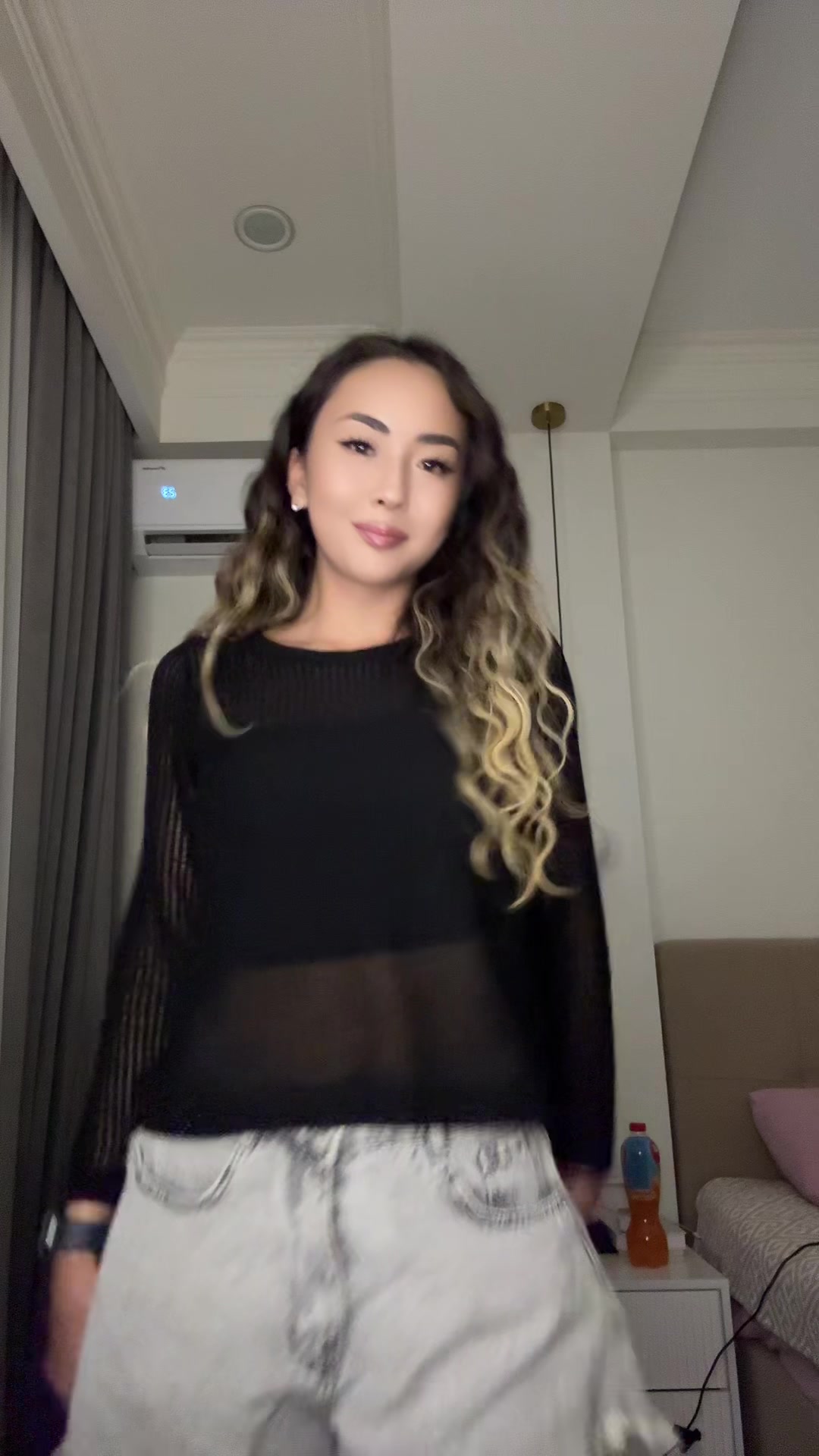 @Elya🫦