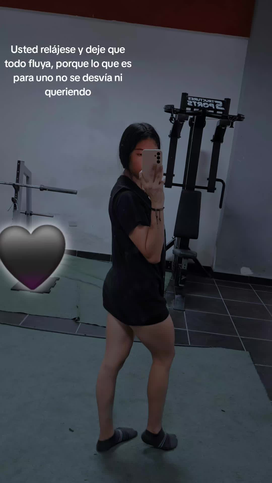 @๐ฆ๐