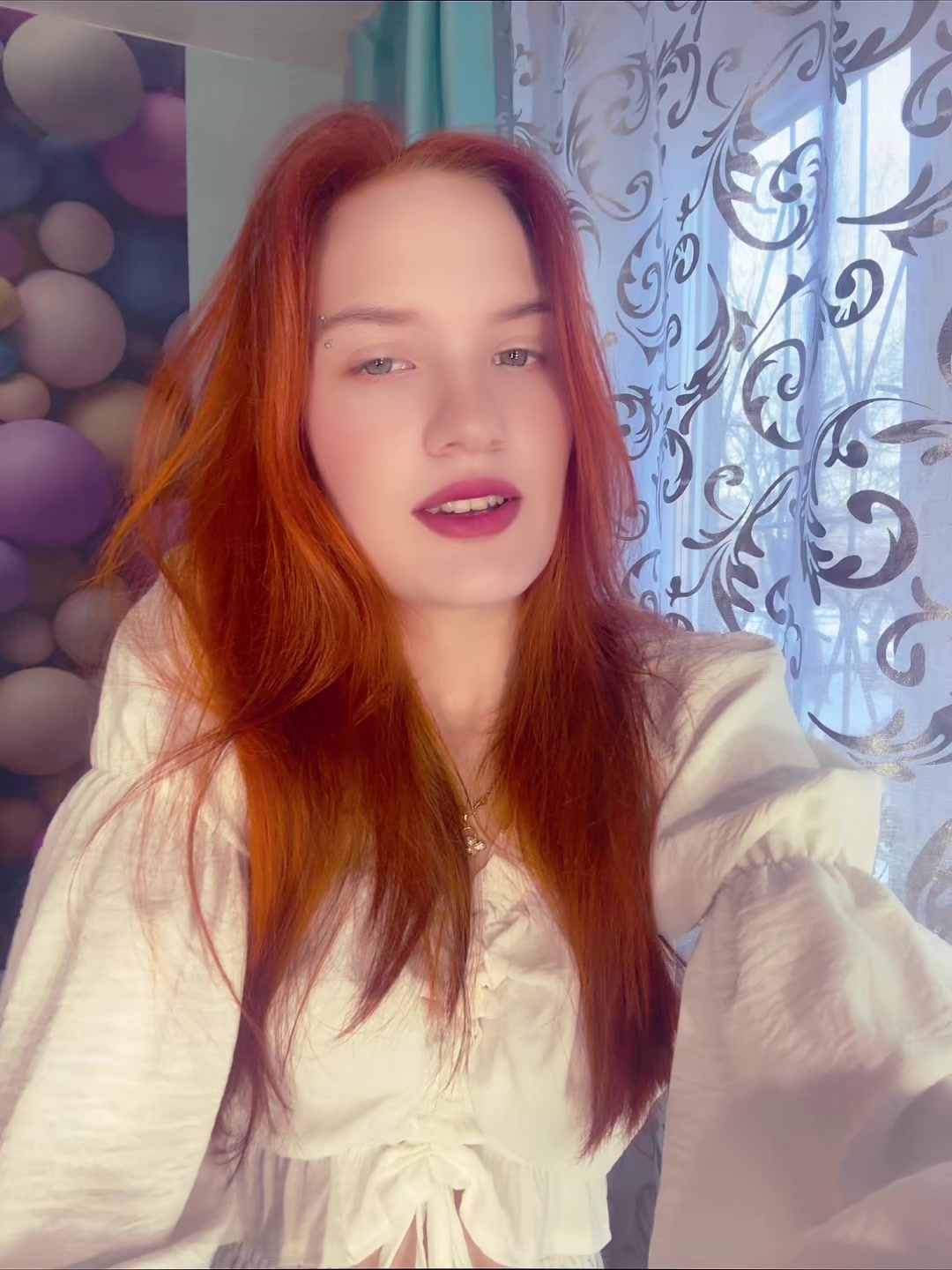 @Vivixs