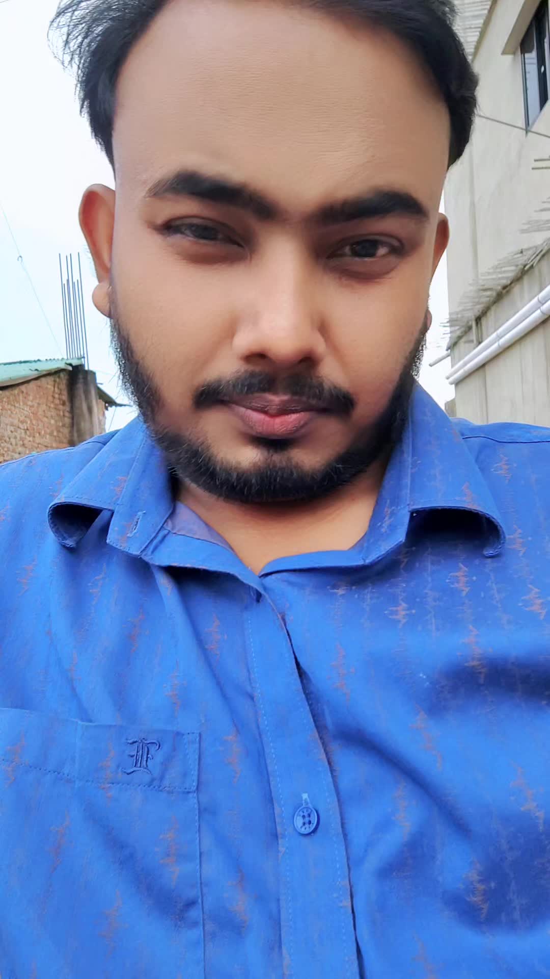 @🇧🇩 𝙍𝙖𝙝𝙪𝙡'🤍