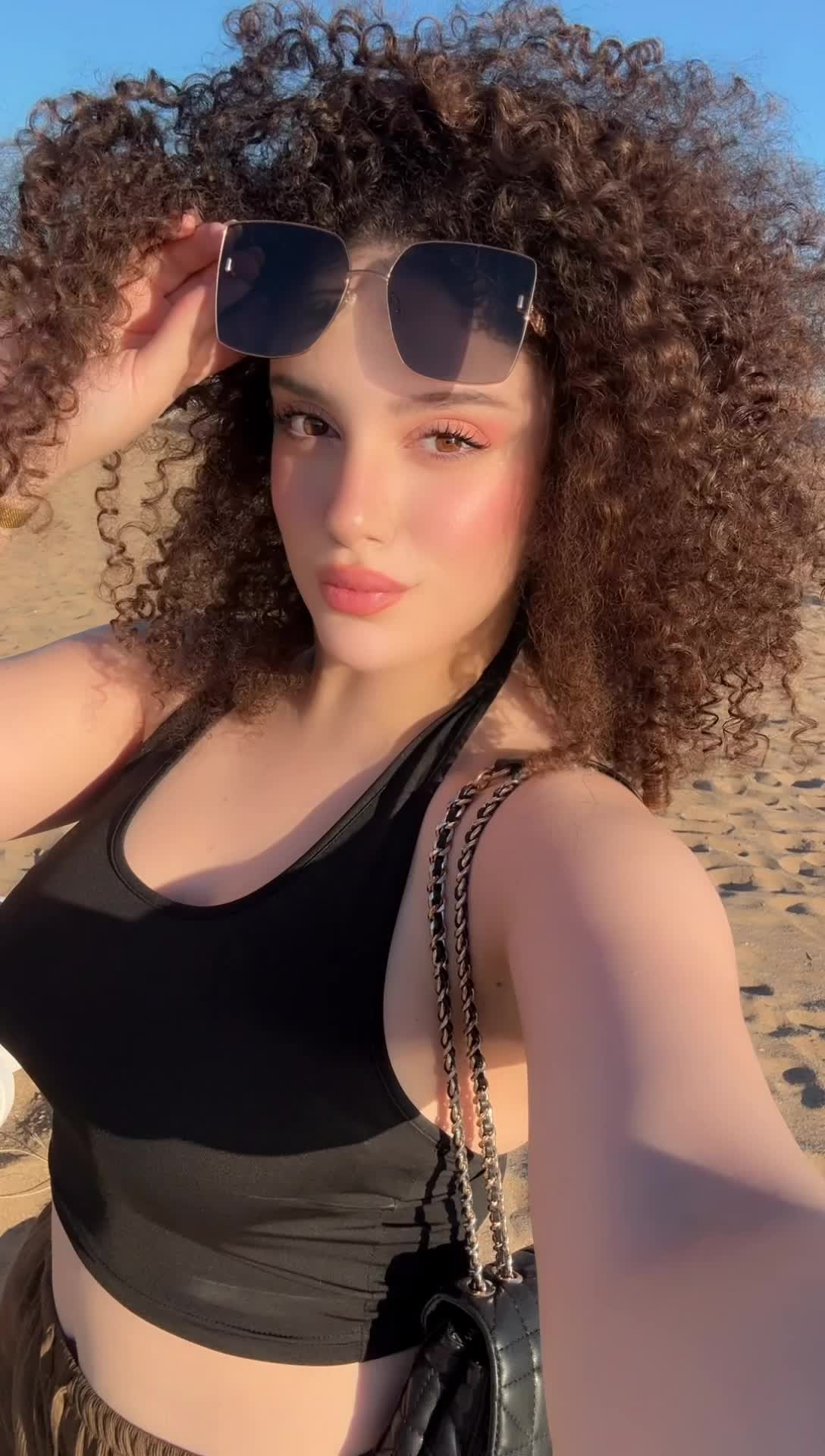 @𝑀𝑒𝓁𝒾𝓈𝓈𝒶