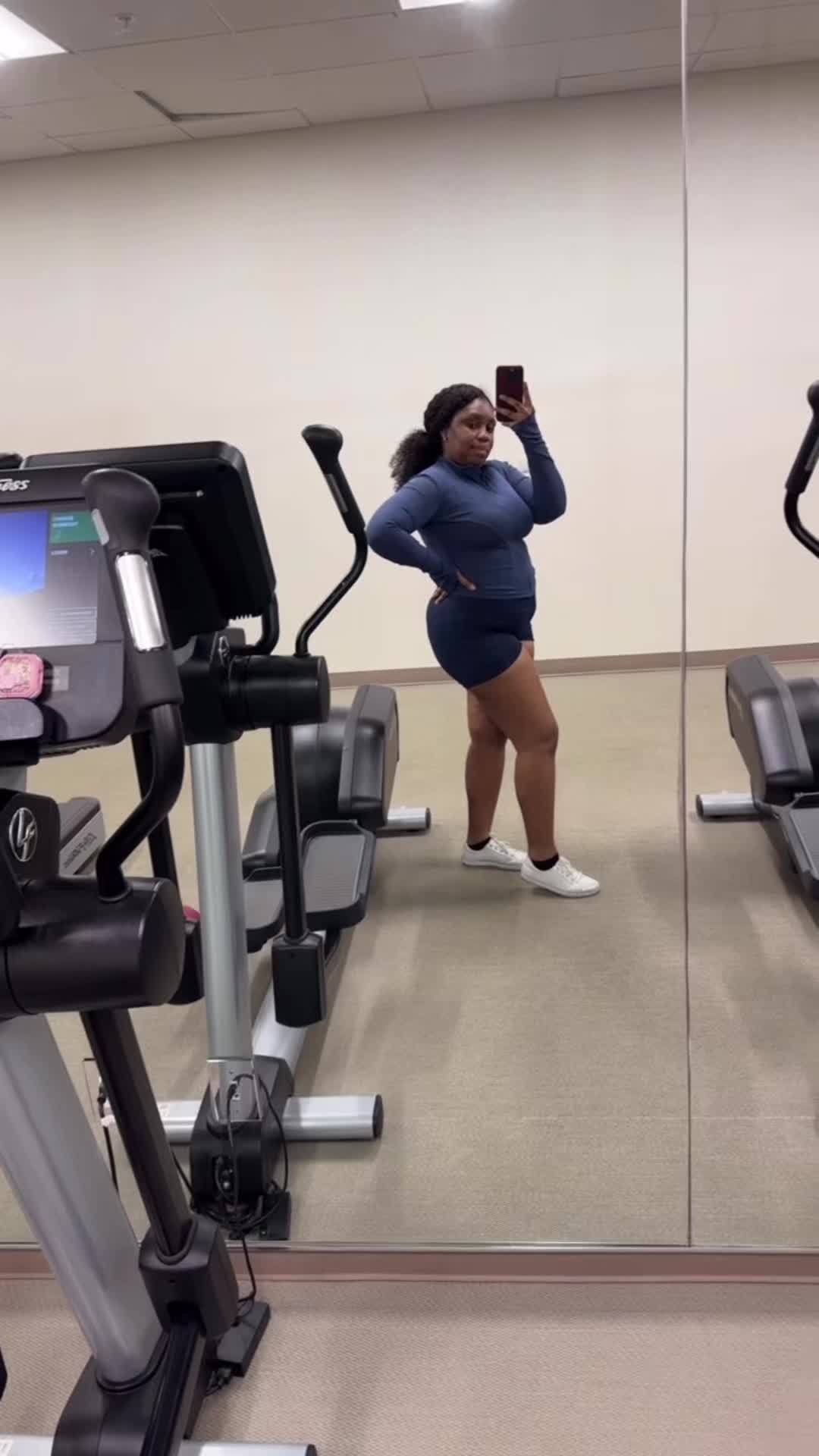 @iamYara || Lifestyle Content