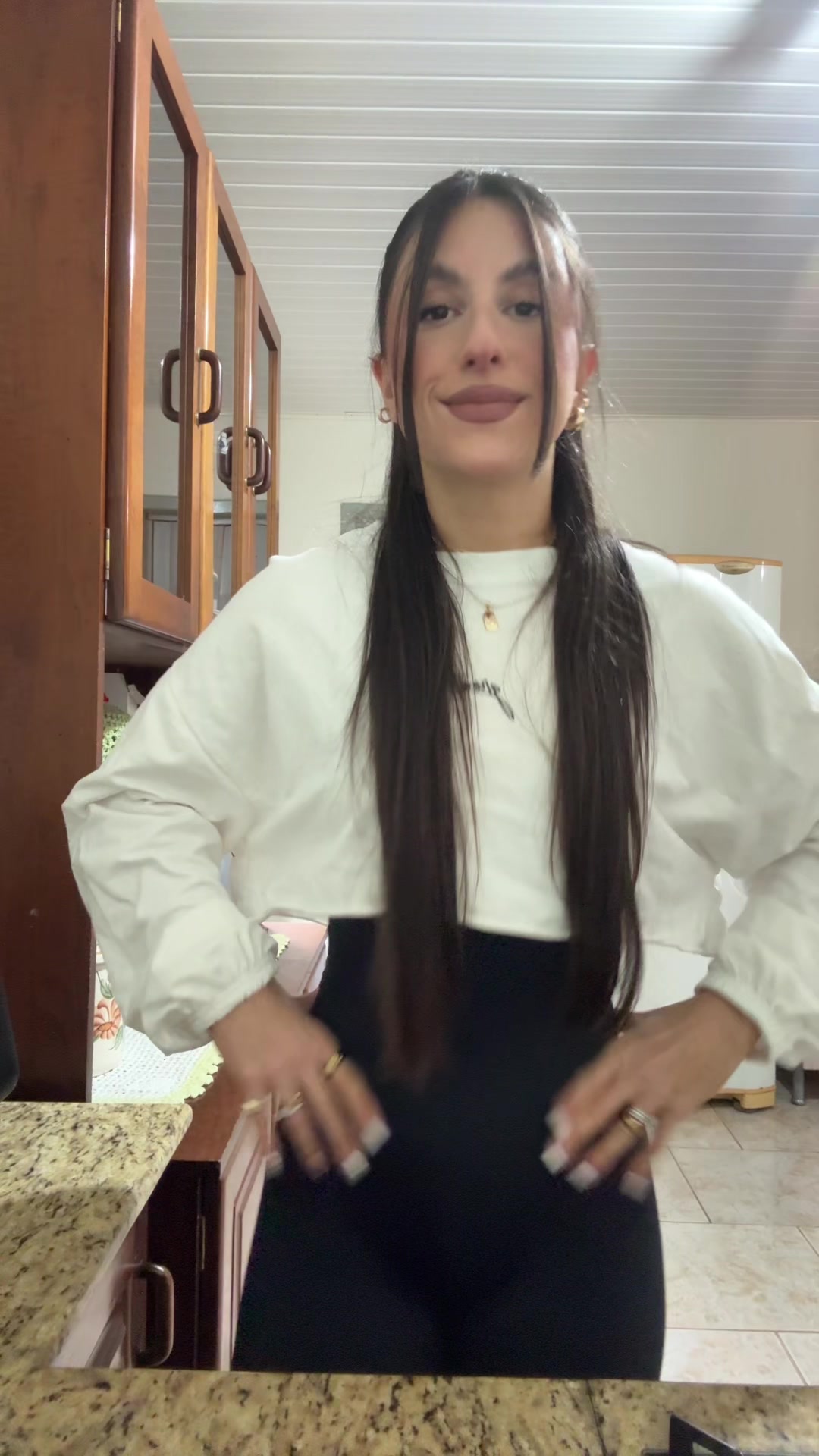 @natália