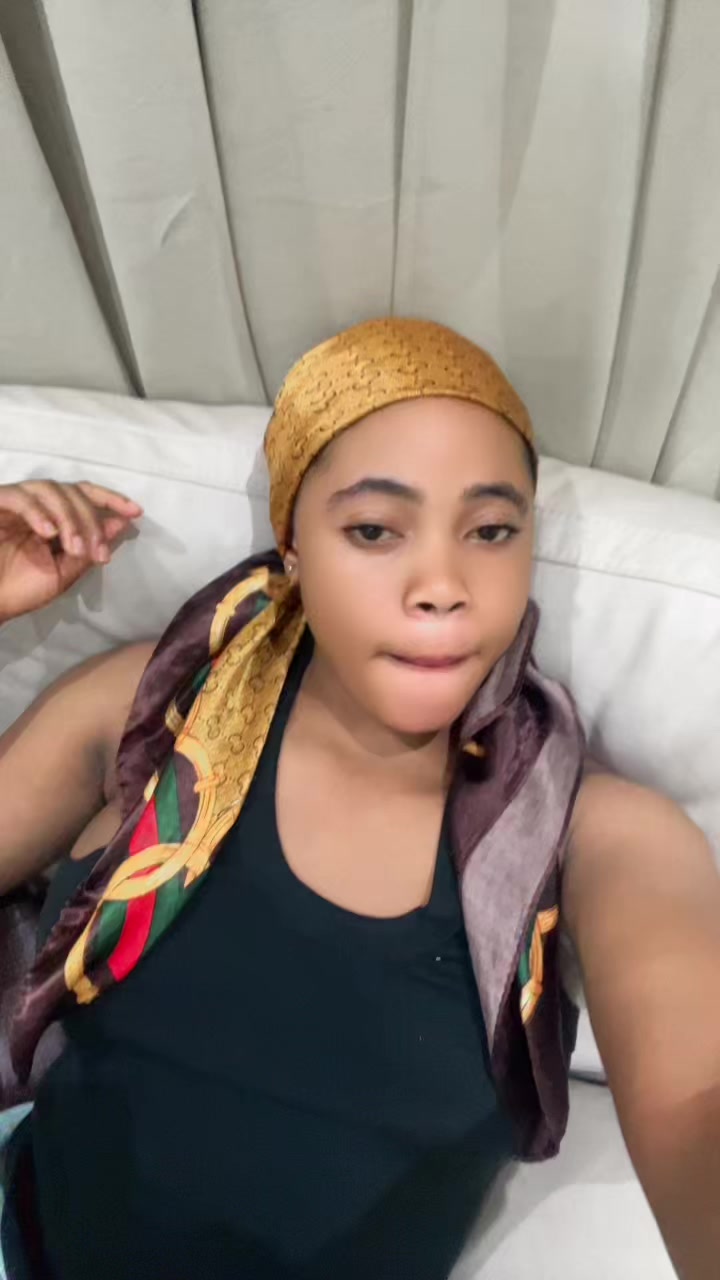 @Madam Bronii🤭🤍💎👩&zwj;🏫🌎