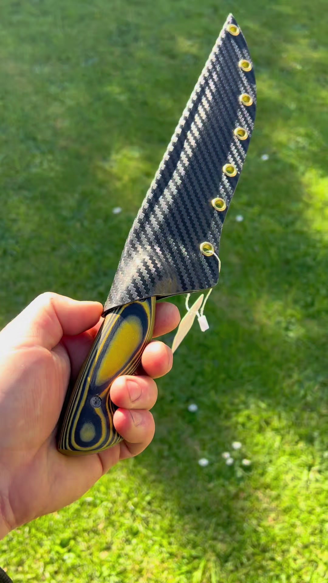 @Black_fish_blades