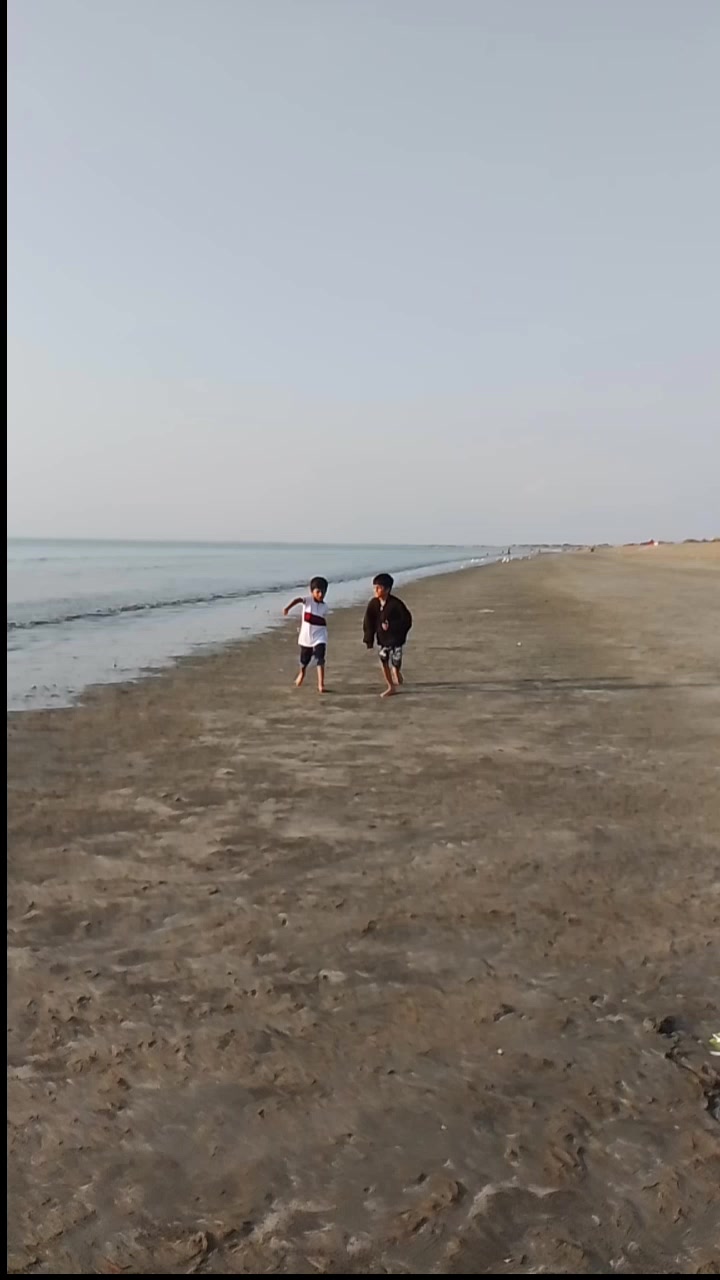 @قراۃالعین حارث🤍