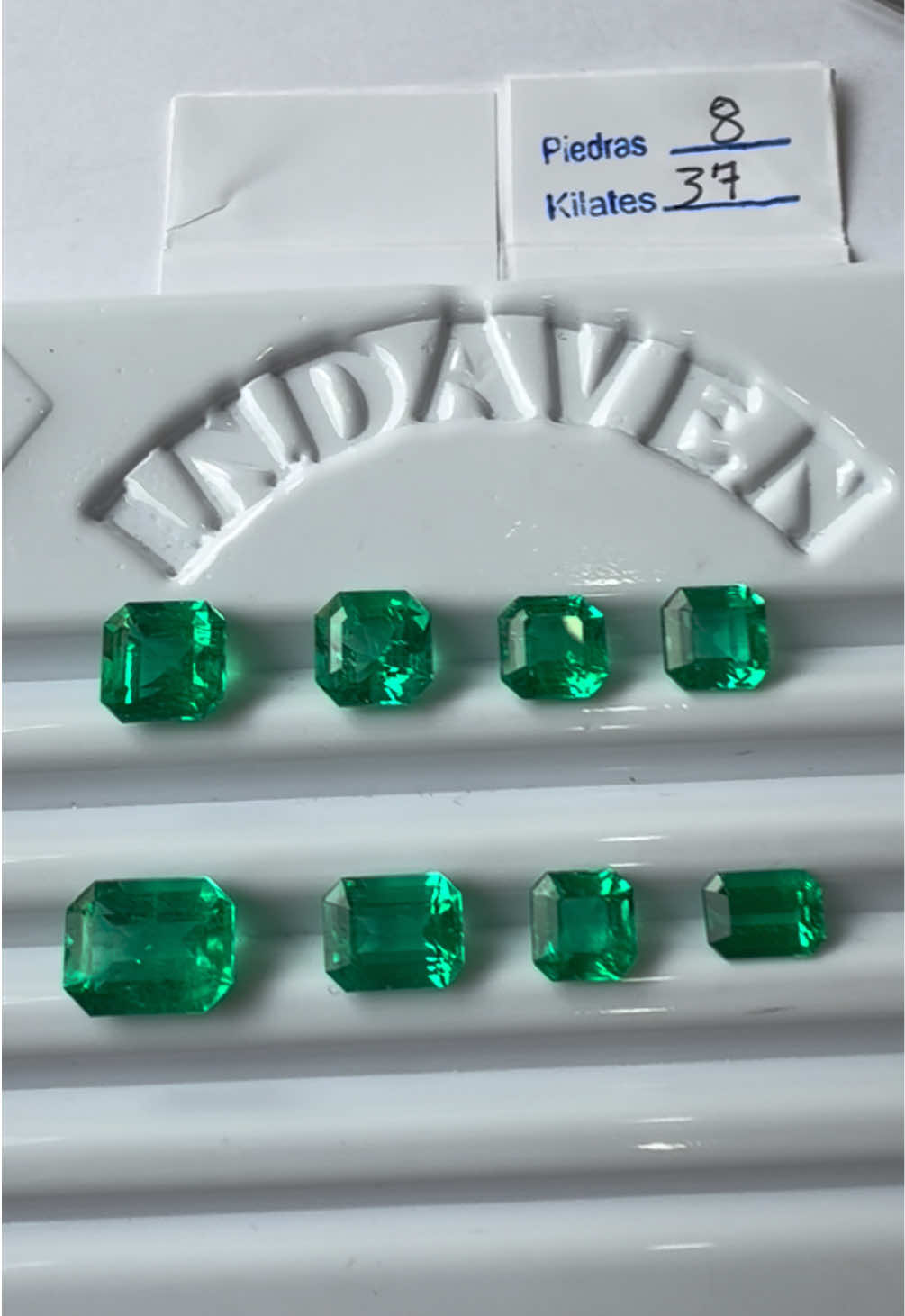 @JR Colombian Emerald