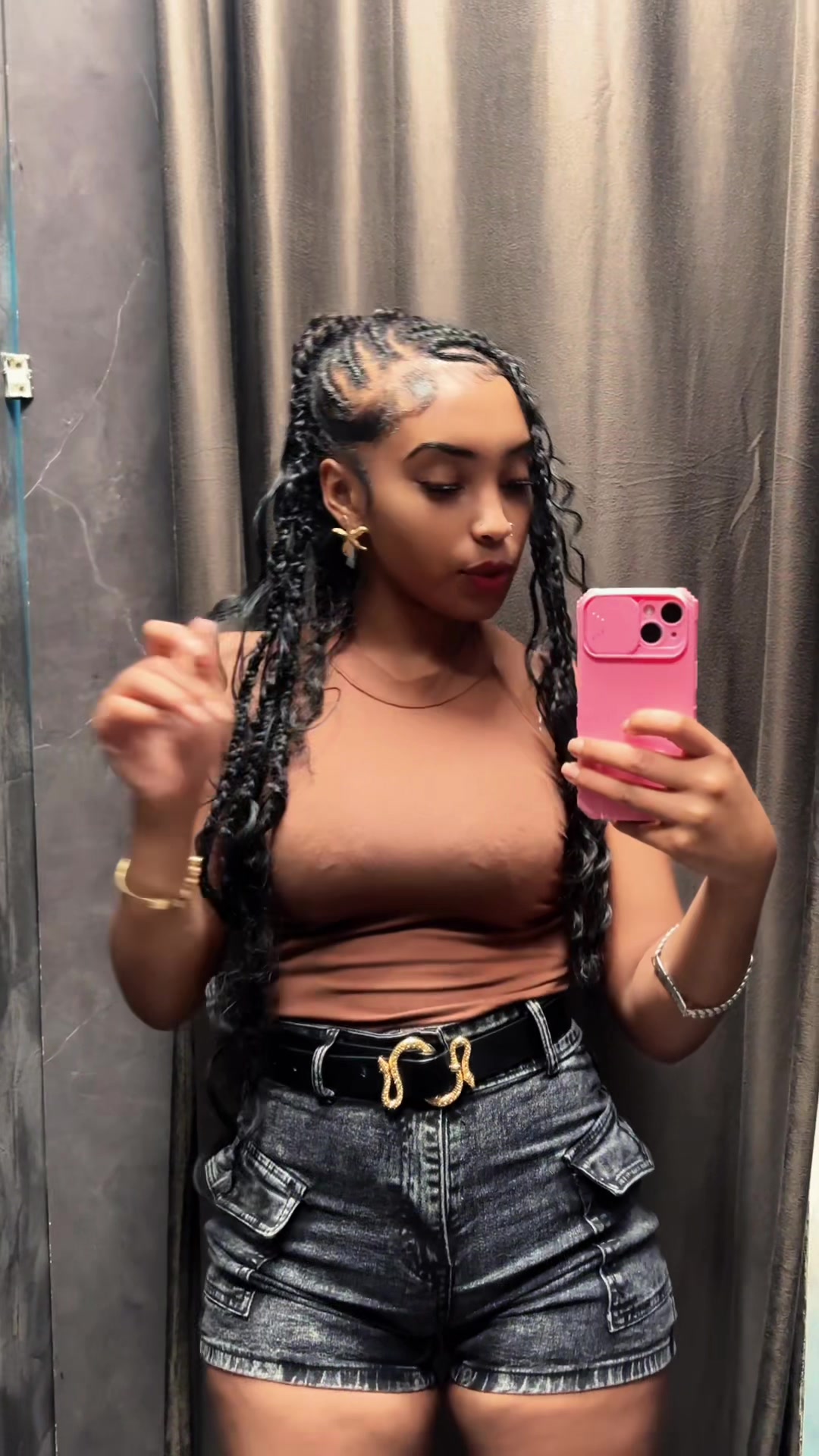 @annah.zmr