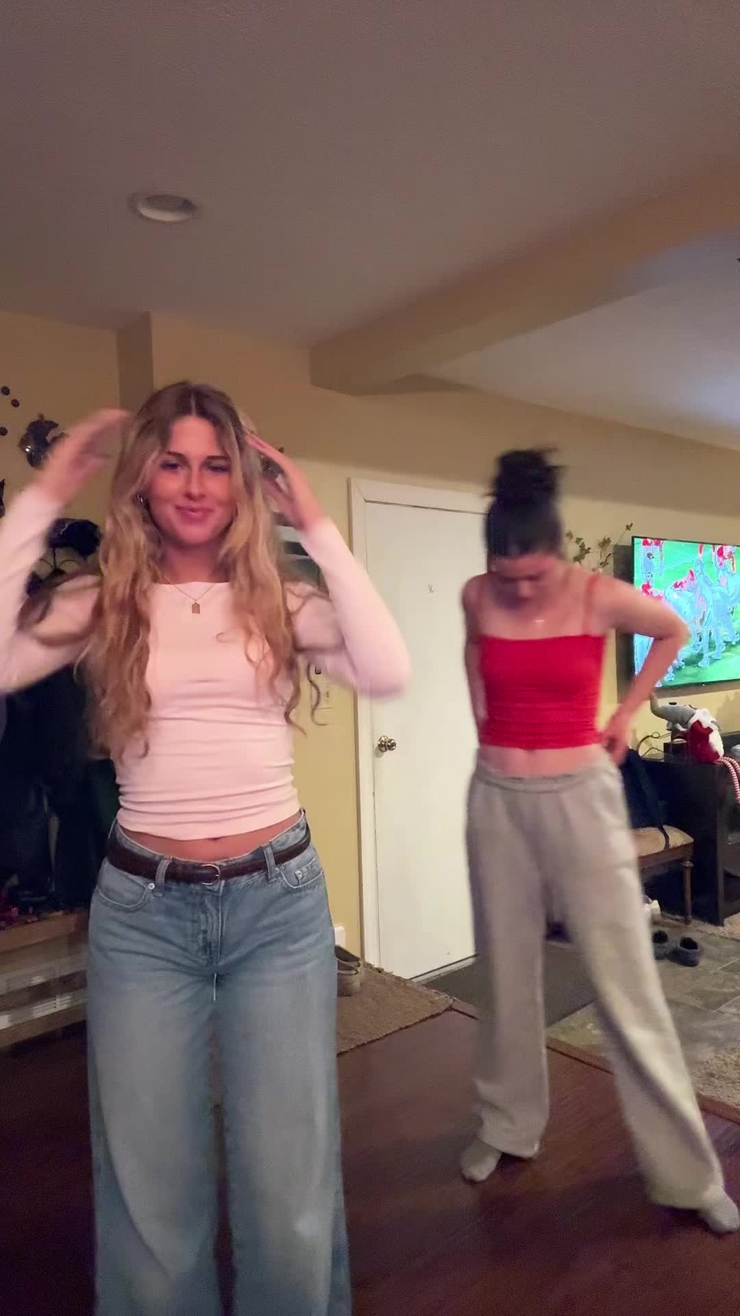 @laurennlangfordd