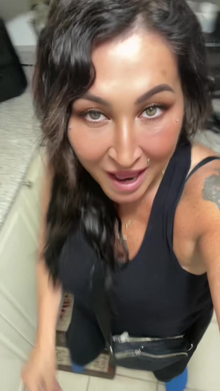 @Italiangirl🇮🇹native🇨🇦🇨🇦