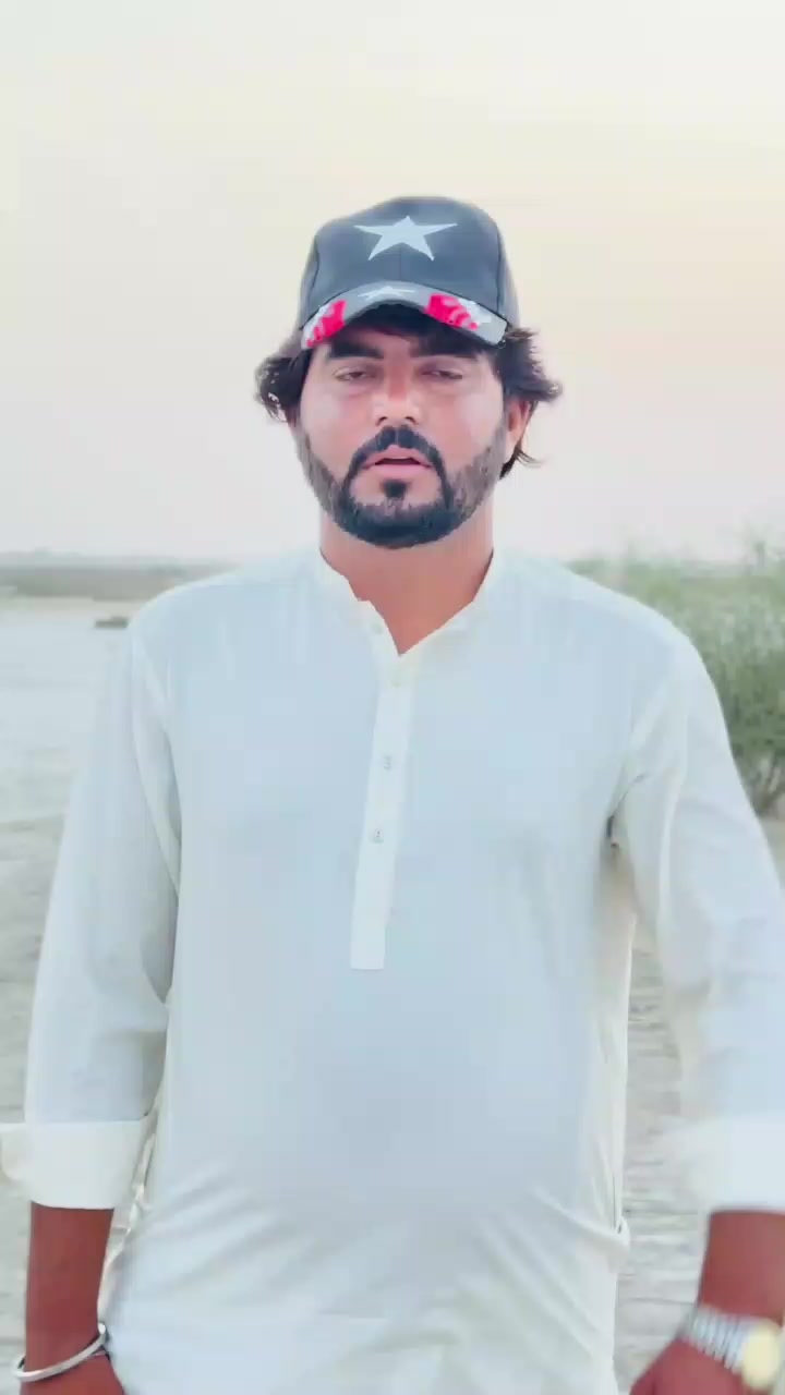 @𝙋𝙖𝙧𝙞 🌸