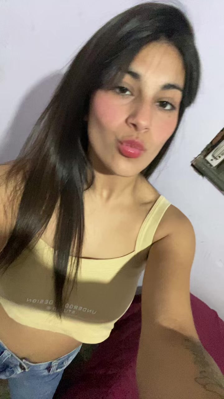 @𝑳𝒖𝒄𝒊𝒂 𝑴𝒂𝒄𝒂𝒓𝒆𝒏𝒂😘