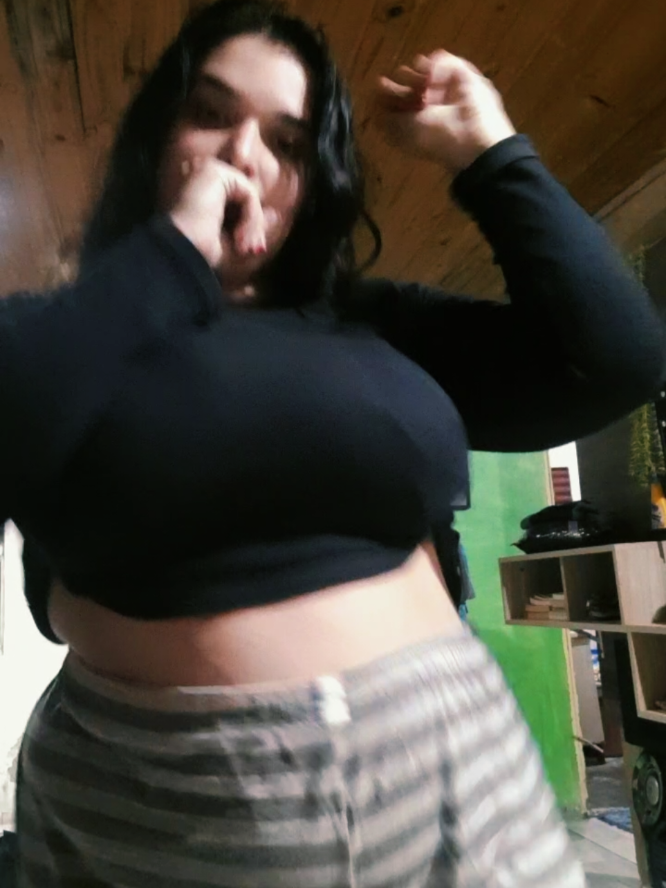 @Slk.Lary