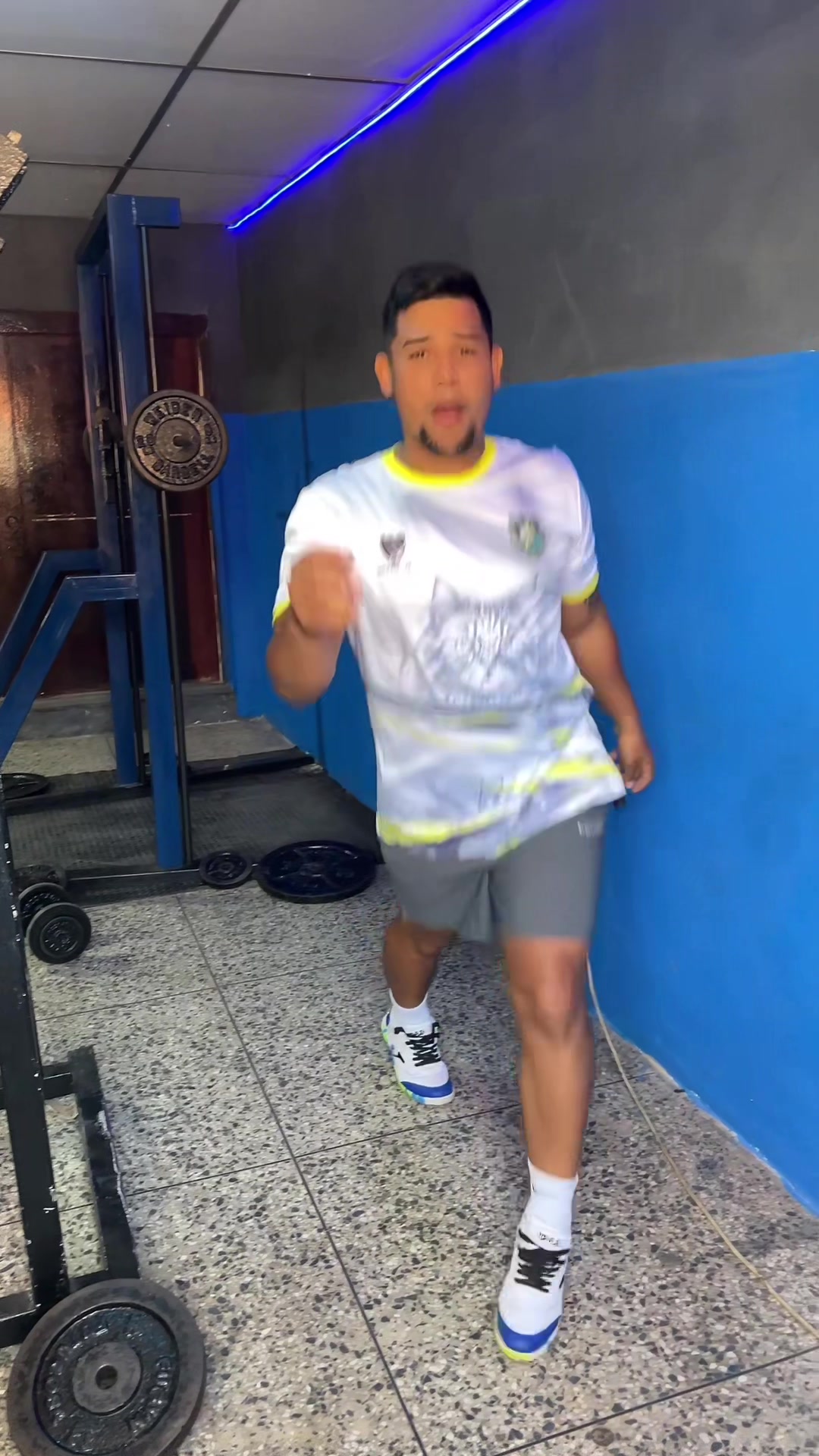 @carlosmedina20900