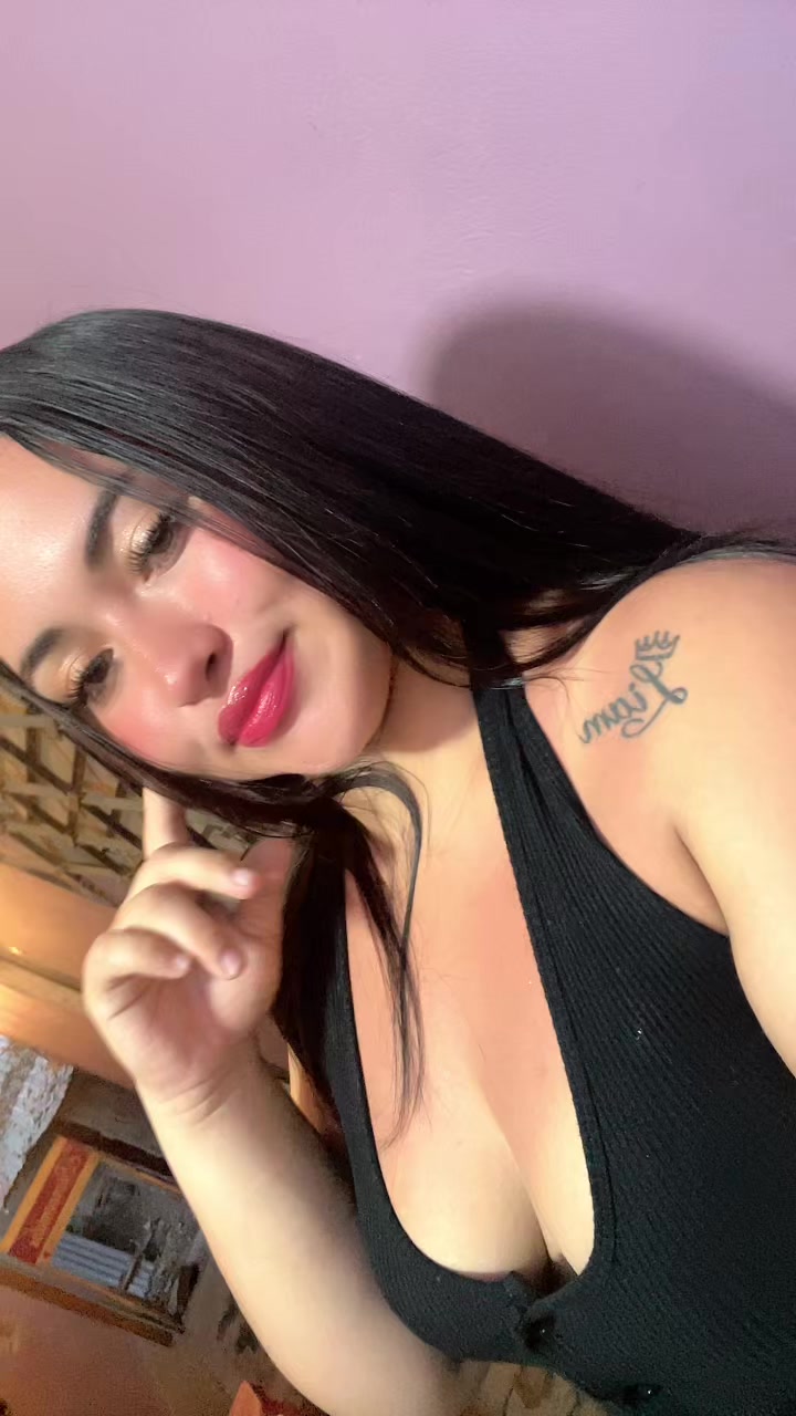 @Yenny Posas💋