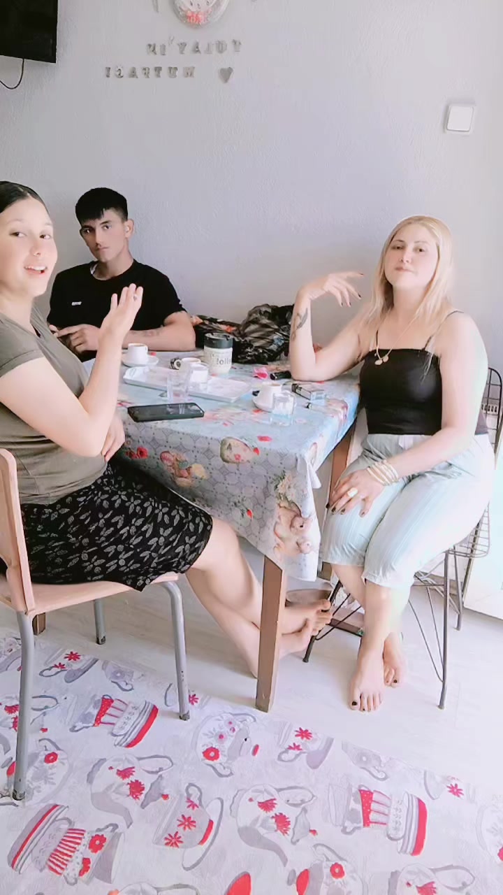 @Tüliniz geldi 👋