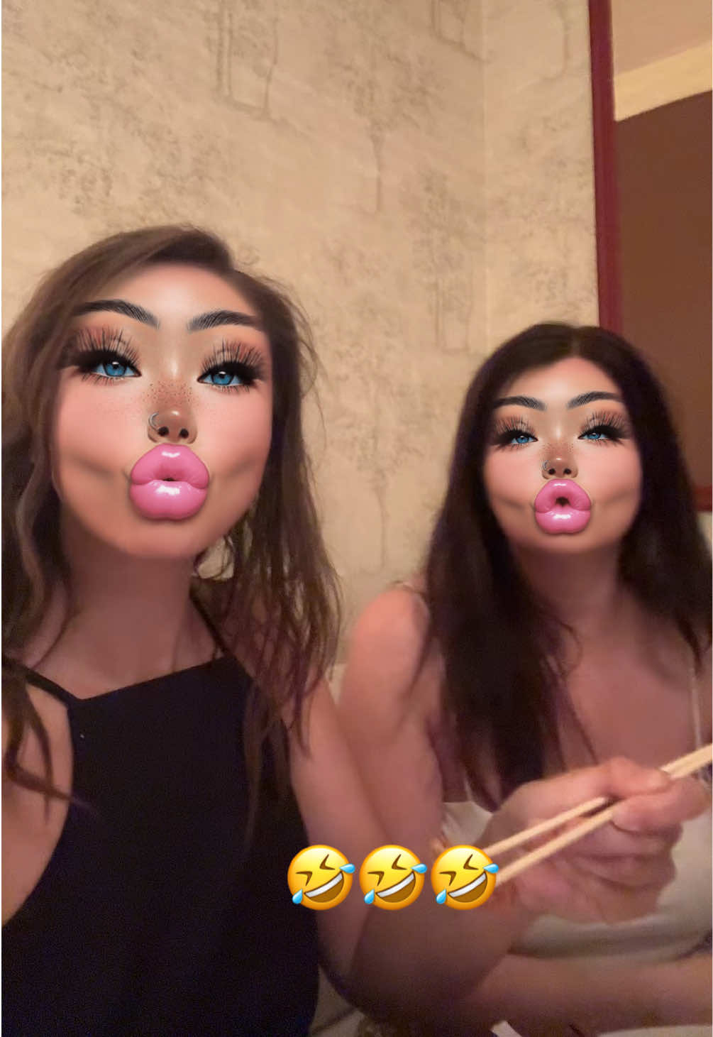 @2MUZA/Sisters Muzashvili